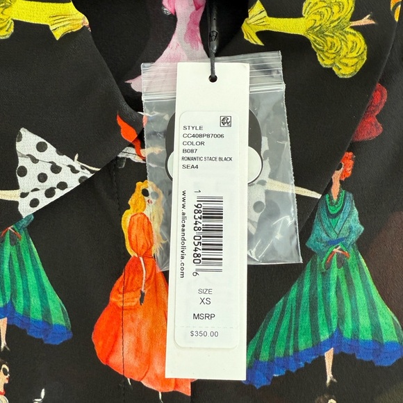 Alice + Olivia
Willa Staceface Top
romantic stace - Picture 10 of 13